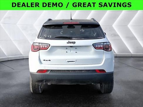 New 2026 Jeep Compass Limited image 21