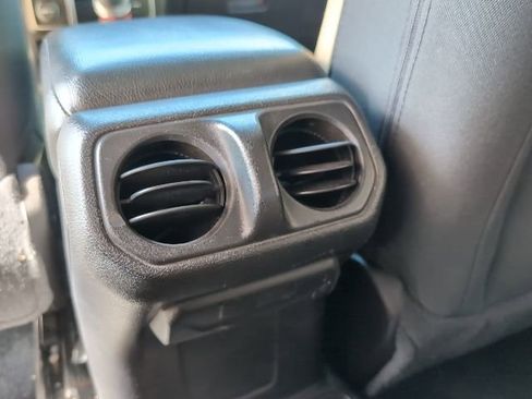 Used 2020 Jeep Wrangler Sport image 25