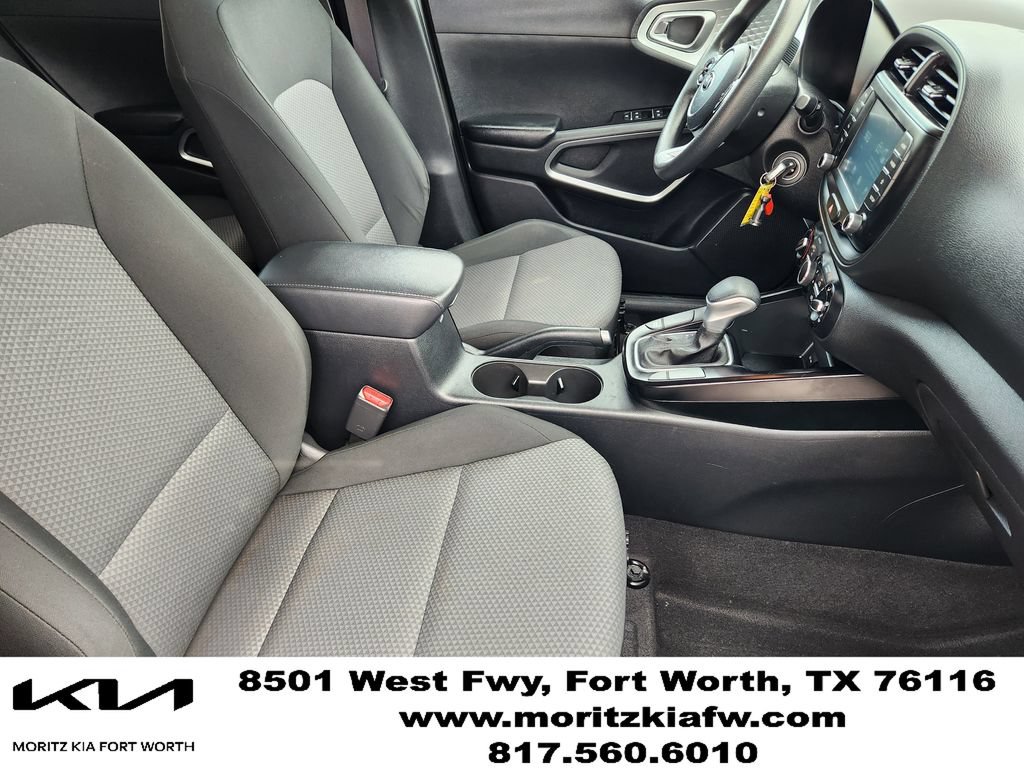 Used 2021 Kia Soul LX FWD image 13