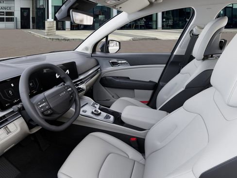 New 2026 Kia Sportage EX image 18