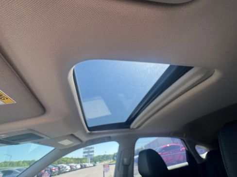 Used 2024 Honda Civic EX-L image 9