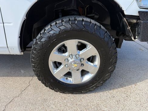 Used 2015 RAM 2500 SLT w/ Protection Group image 13