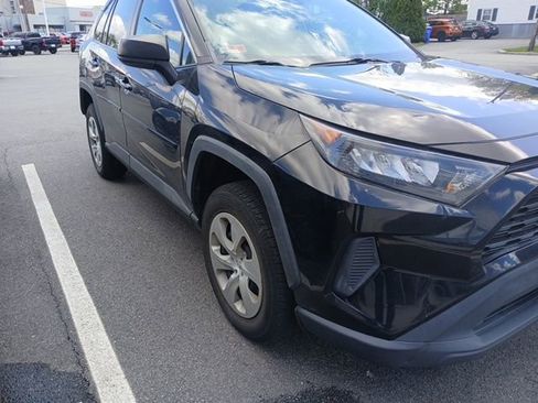 Used 2019 Toyota RAV4 LE w/ All Weather Liner Package AWD/4WD image 5