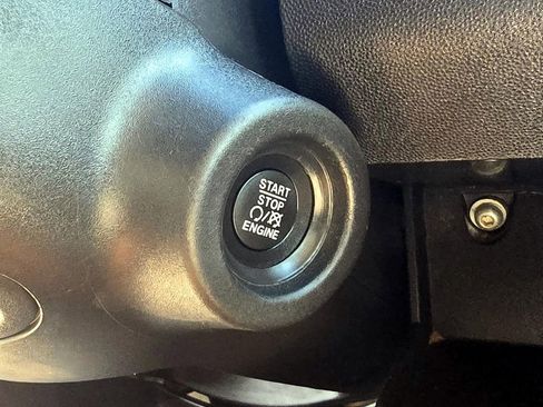 Used 2023 RAM ProMaster 3500 FWD image 23