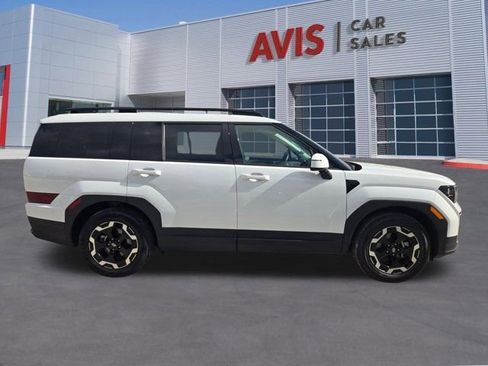 Used 2025 Hyundai Santa Fe SEL image 5