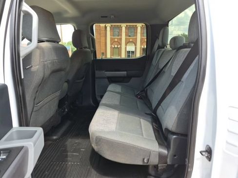 Used 2025 Ford F350 XLT AWD/4WD image 17