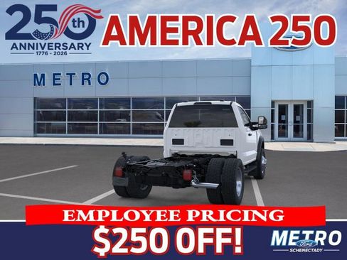 New 2025 Ford F550 4x4 Regular Cab Super Duty image 8