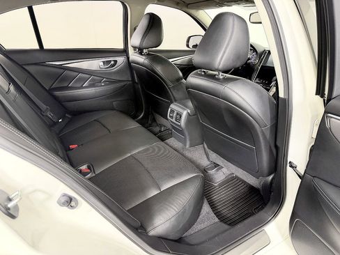 Used 2014 INFINITI Q50 Sport w/ Navigation Package image 39