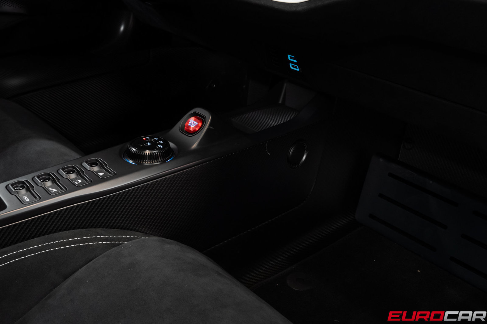Used 2020 Ford GT Carbon Series RWD image 48