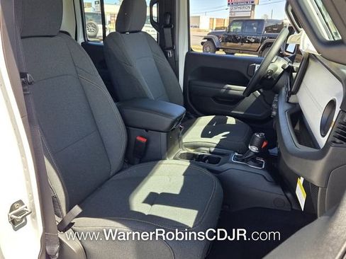 New 2026 Jeep Gladiator Sport image 15