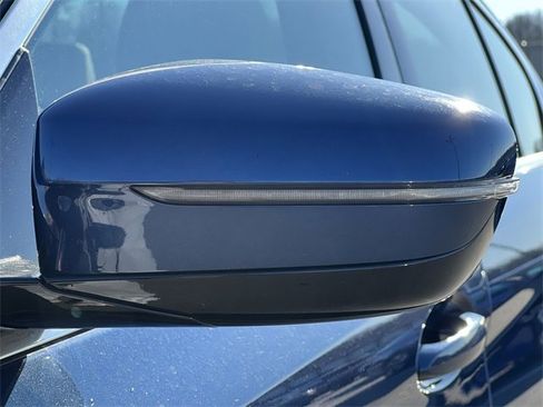 Used 2022 BMW 540i w/ Premium Package image 44