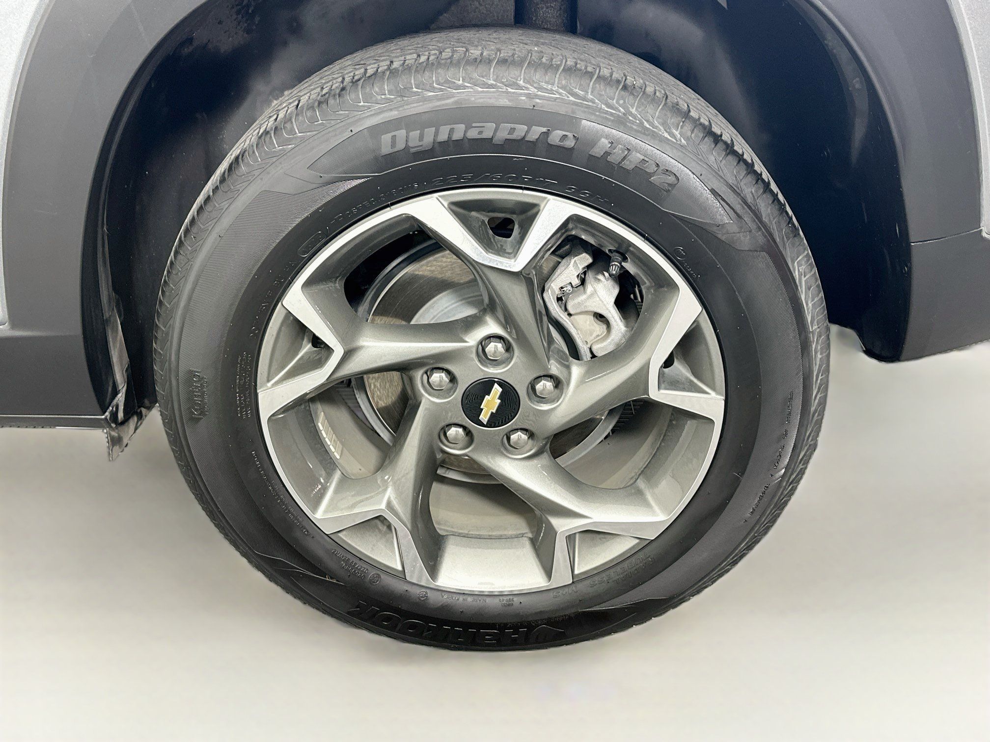 Used 2025 Chevrolet Trax LT w/ LT Convenience Package FWD image 11
