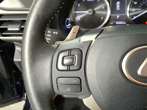 Used 2018 Lexus IS 300 AWD image 22