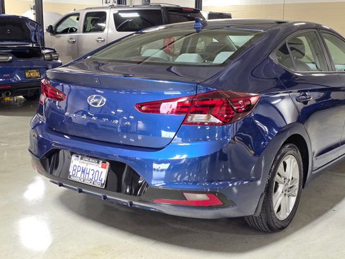 Used 2020 Hyundai Elantra Value Edition FWD image 11
