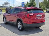 Used 2022 GMC Terrain SLE w/ Driver Convenience Package image 4