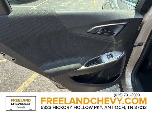 Used 2024 Chevrolet Malibu LT FWD image 16