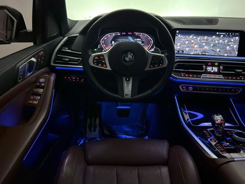 Used 2020 BMW X7 xDrive40i w/ M Sport Package AWD/4WD image 32