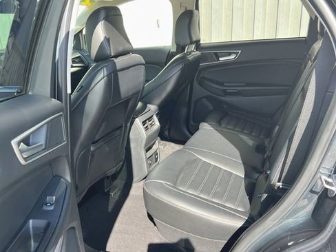 Used 2023 Ford Edge SEL w/ Convenience Package image 14