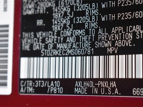 Used 2021 Toyota Sienna Limited image 16