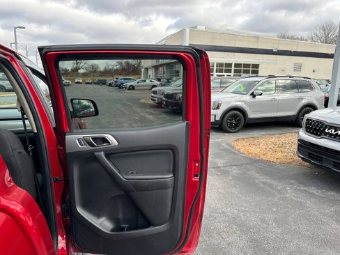 Used 2021 Ford Ranger XLT w/ Equipment Group 301A Mid image 13