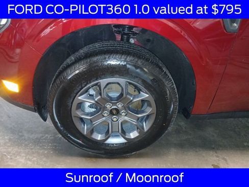 Certified 2025 Ford Maverick XLT image 4