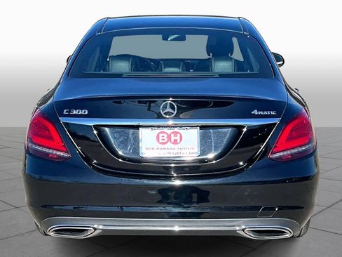 Used 2019 Mercedes-Benz C 300 4MATIC Sedan image 4