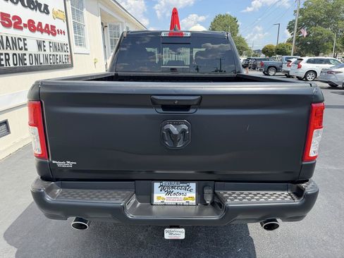 Used 2022 RAM 1500 Big Horn AWD/4WD image 7