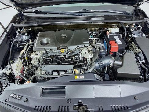 Used 2019 Toyota Camry SE image 28