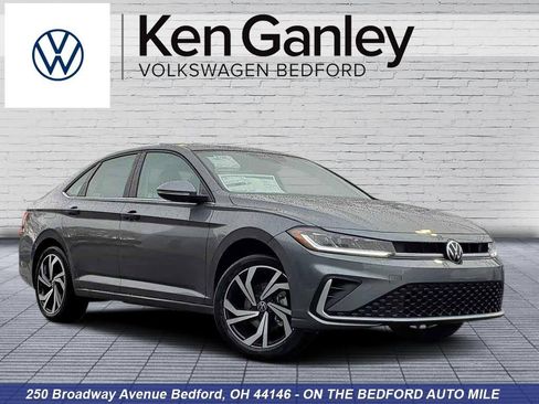 New 2026 Volkswagen Jetta SEL FWD image 1