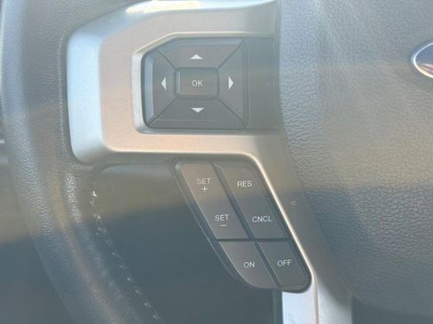 Used 2018 Ford F150 Lariat image 17