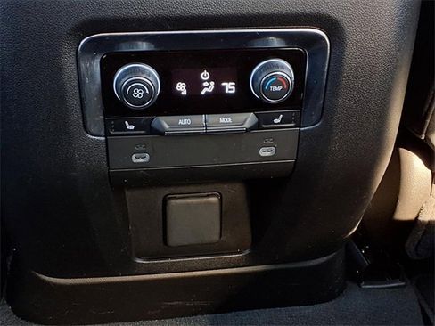 Used 2024 Chevrolet Suburban RST w/ Sport Performance Package image 10