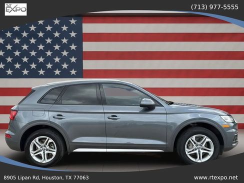 Used 2018 Audi Q5 2.0T Premium w/ Convenience Package AWD/4WD image 9