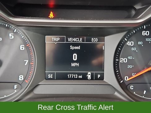 Used 2022 Chevrolet TrailBlazer LS FWD image 12