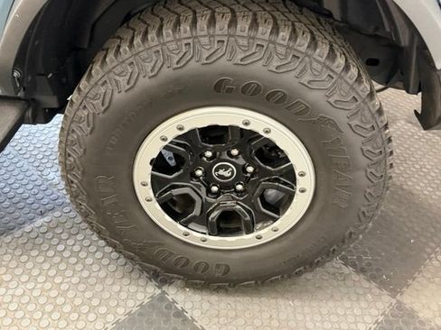 Used 2023 Ford Bronco Black Diamond w/ Sasquatch Package AWD/4WD image 16