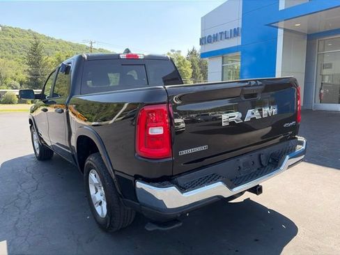 Used 2025 RAM 1500 Big Horn AWD/4WD image 5