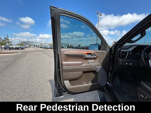 Used 2023 GMC Sierra 1500 Denali w/ Denali Reserve Package AWD/4WD image 60