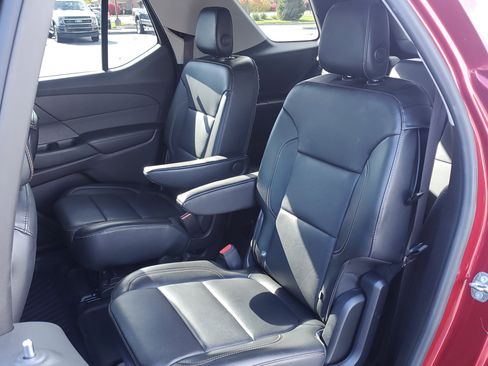 Used 2018 Chevrolet Traverse Premier image 10