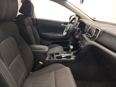 Used 2019 Kia Sportage LX FWD image 21