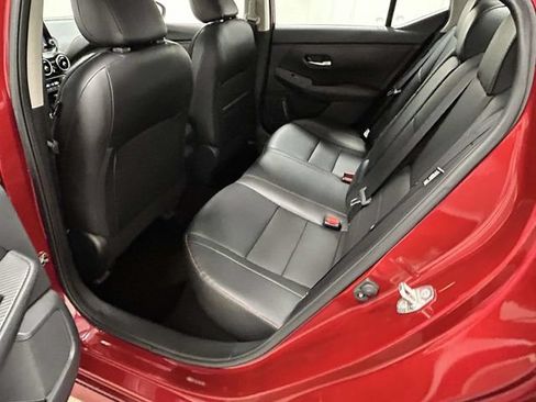 Used 2024 Nissan Sentra SR w/ SR Premium Package FWD image 9