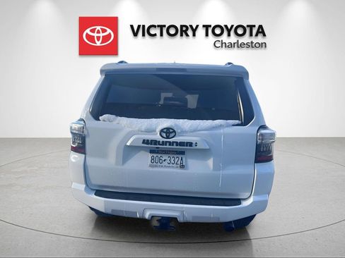 Used 2024 Toyota 4Runner SR5 Premium image 5