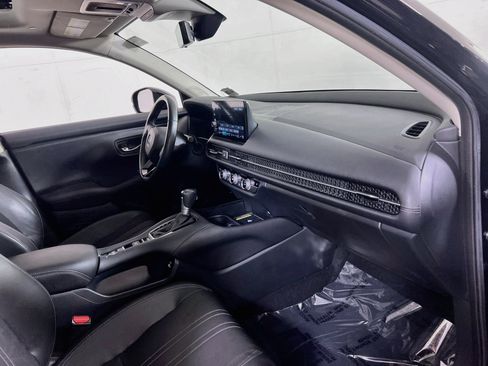 Used 2023 Honda HR-V EX-L image 28