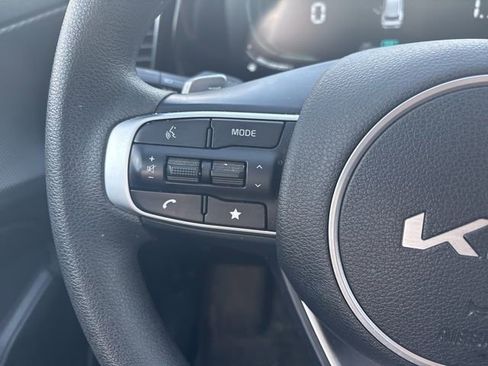 Used 2024 Kia Sportage LX image 24