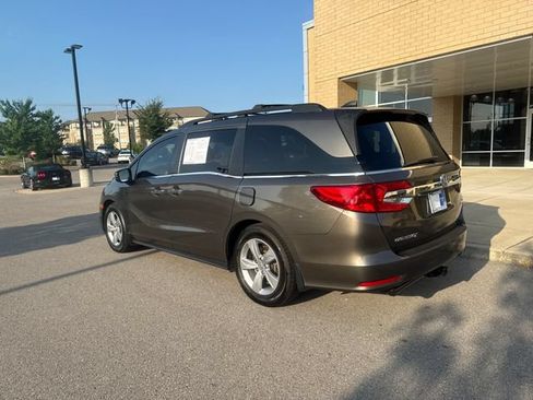 Used 2019 Honda Odyssey EX-L image 2