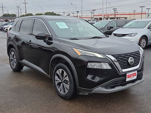 Used 2021 Nissan Rogue SV FWD image 5