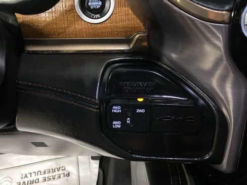 Used 2019 RAM 2500 Limited w/ Cold Weather Group AWD/4WD image 16