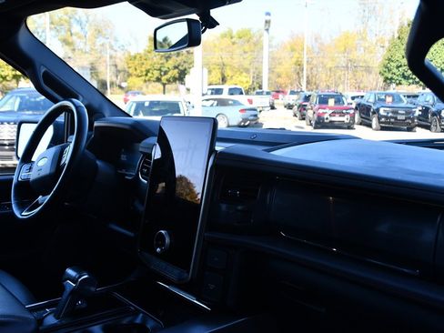 Used 2023 Ford F150 Lightning Lariat image 15