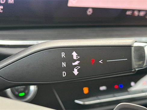 Used 2024 Buick Envision Preferred image 40