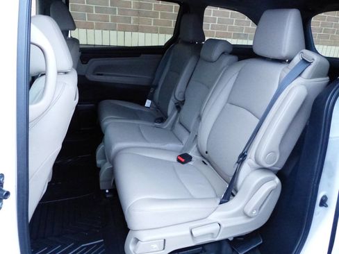 Used 2024 Honda Odyssey Touring image 36