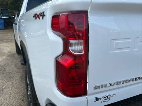 New 2026 Chevrolet Silverado 2500 Custom w/ Custom Value Package AWD/4WD image 16