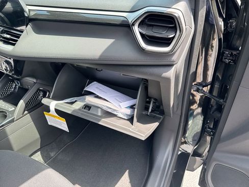 New 2026 Chevrolet TrailBlazer LT FWD image 36